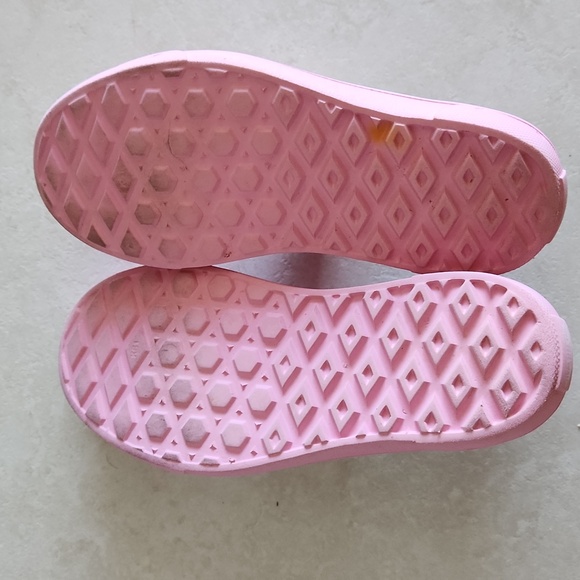 Vans pink plastic slip on shoes - Picture 3 of 6